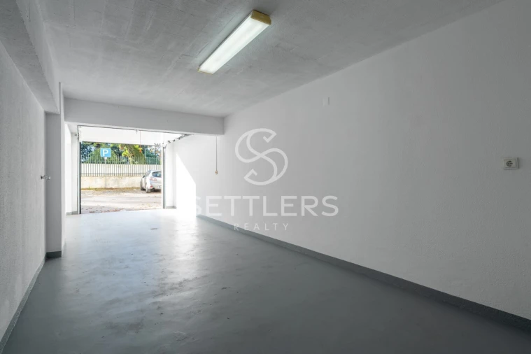 Apartamento T3 para Venda em Carcavelos e Parede Foto 17