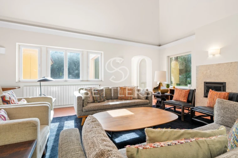 Moradia T4 para Arrendamento em Cascais e Estoril Foto 2