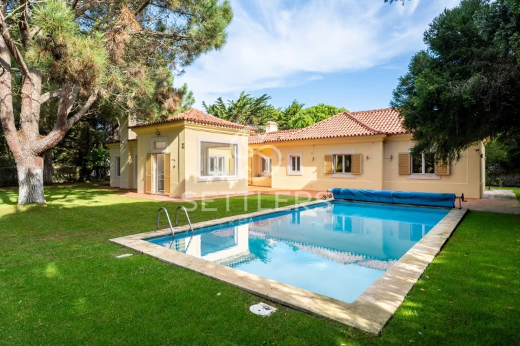 Moradia T4 para Arrendamento em Cascais e Estoril