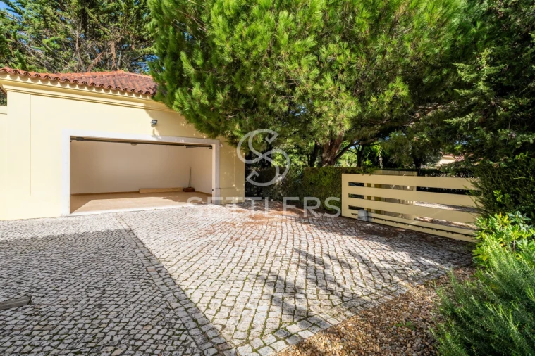 Moradia T4 para Arrendamento em Cascais e Estoril Foto 27