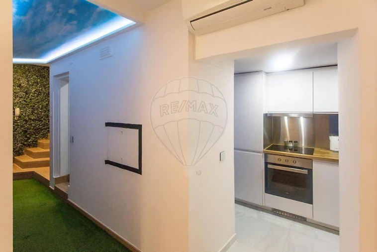 Apartamento T1 para Arrendamento em Avenidas Novas Foto 8