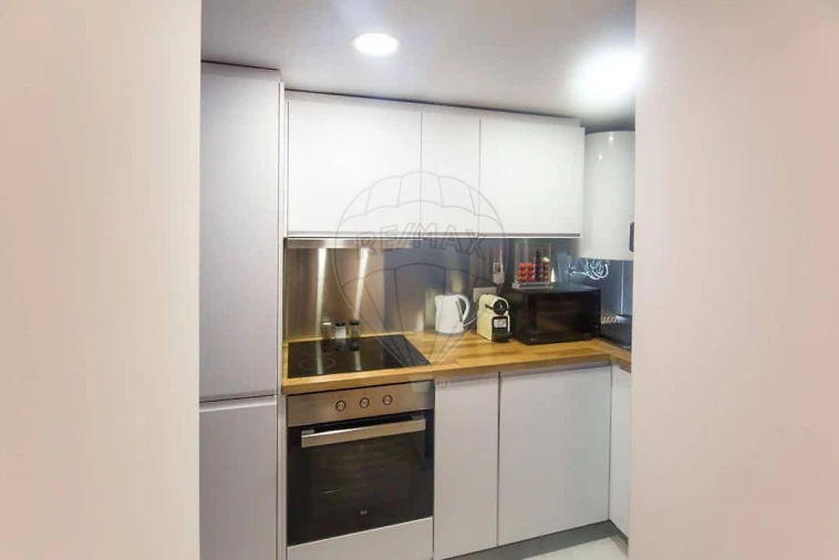 Apartamento T1 para Arrendamento em Avenidas Novas Foto 20