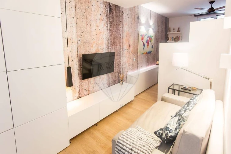 Apartamento T1 para Arrendamento em Avenidas Novas Foto 2