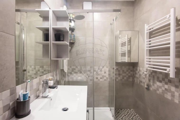 Apartamento T1 para Arrendamento em Avenidas Novas Foto 7