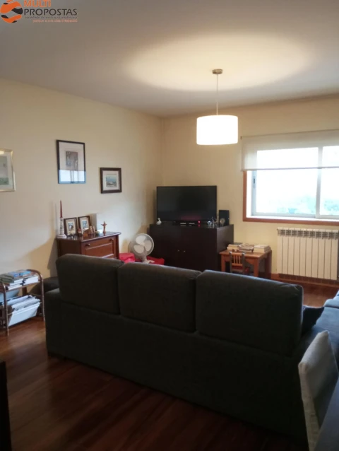 Apartamento T1 para Venda em Gualtar