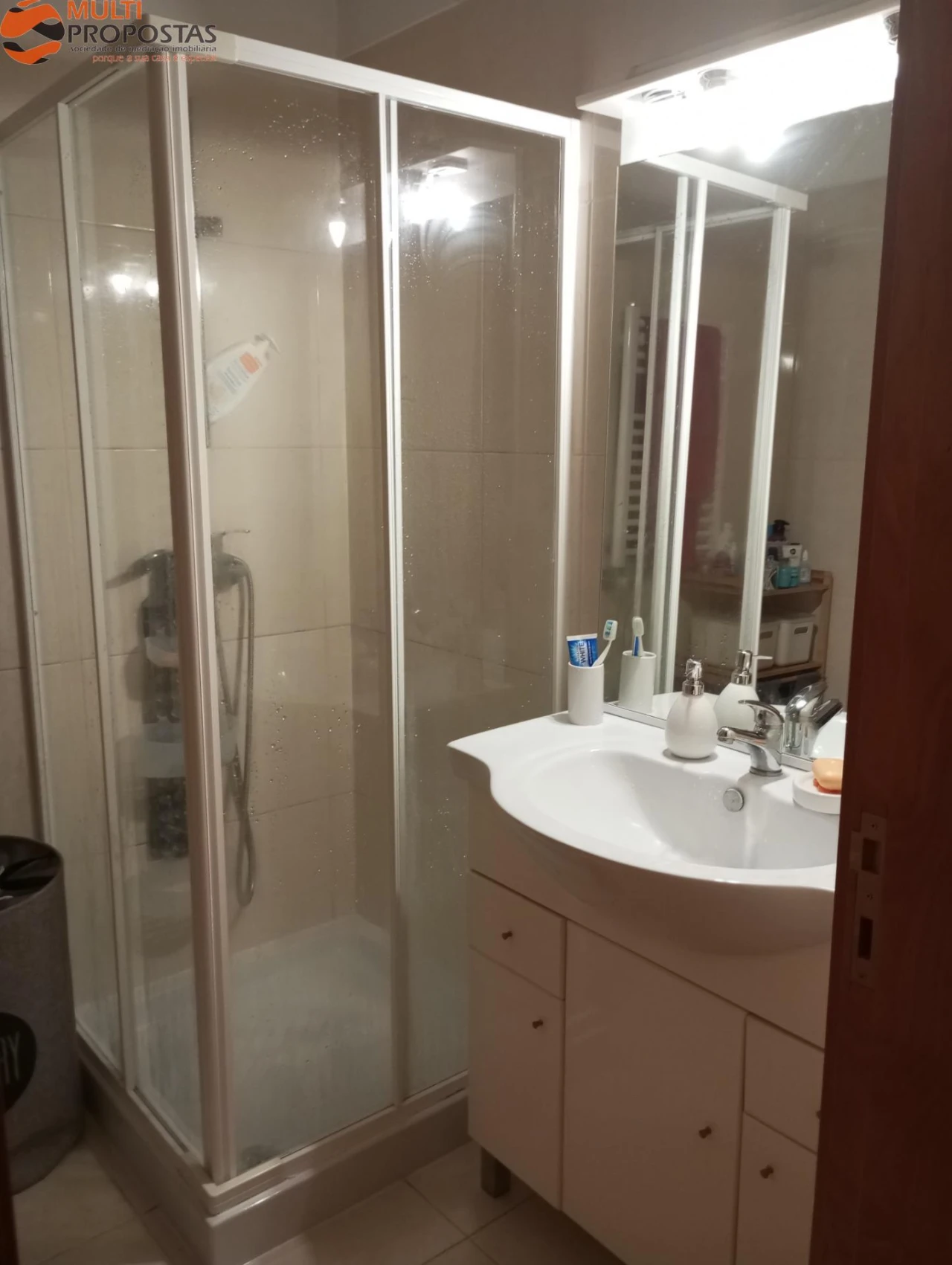 Apartamento T1 para Venda em Gualtar Foto 11