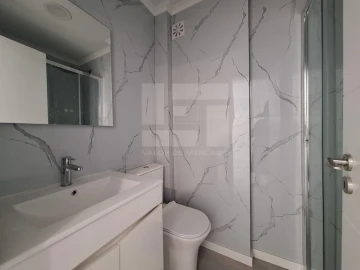 Apartamento T2 para Venda em Benfica