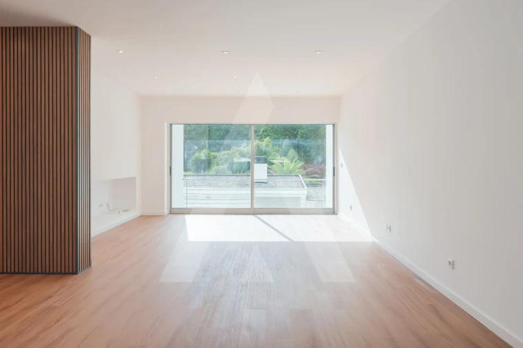 Moradia T4 para Venda em Eixo e Eirol Foto 3