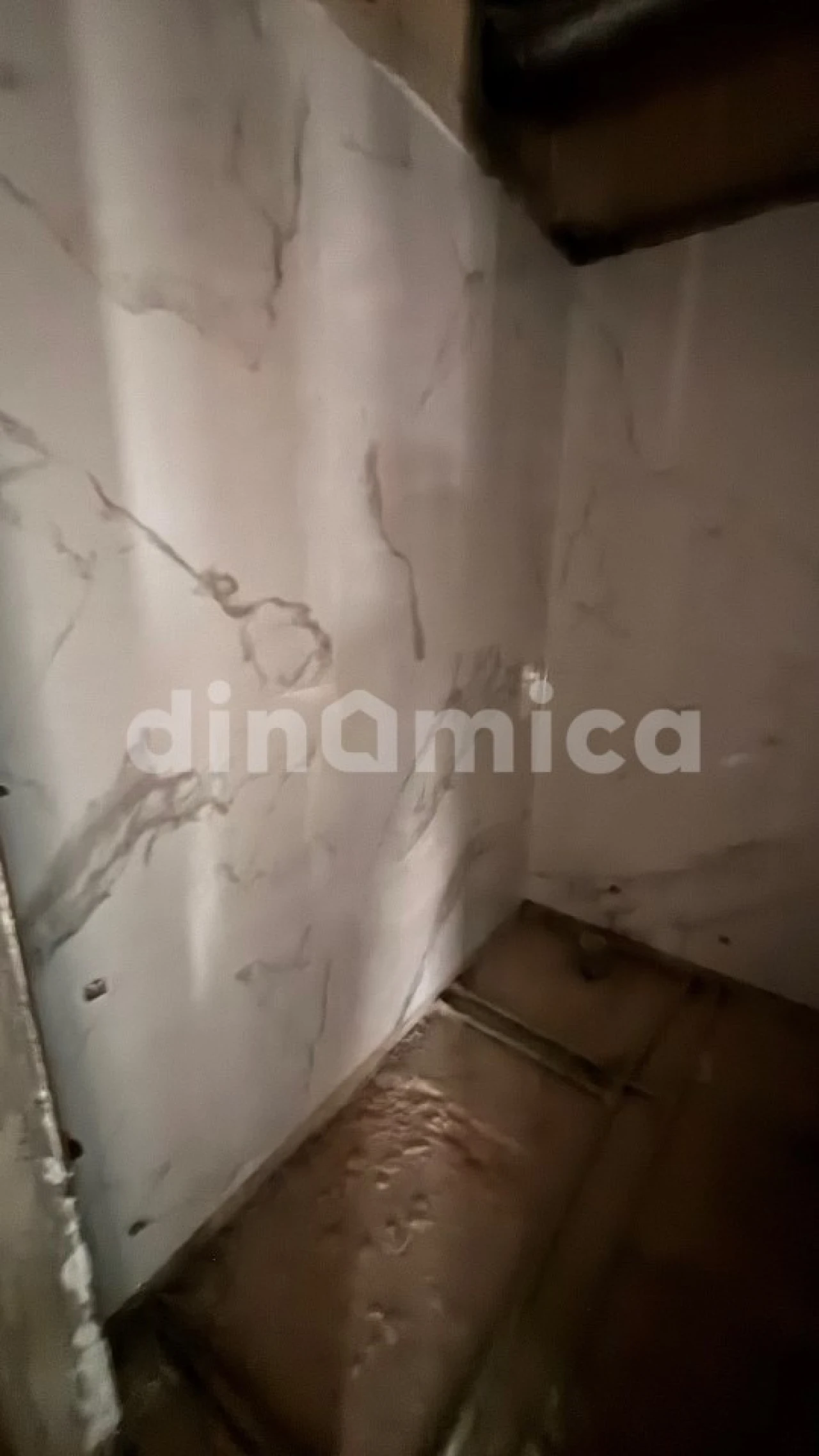 Apartamento T5 para Venda em Antas e Abade de Vermoim Foto 3