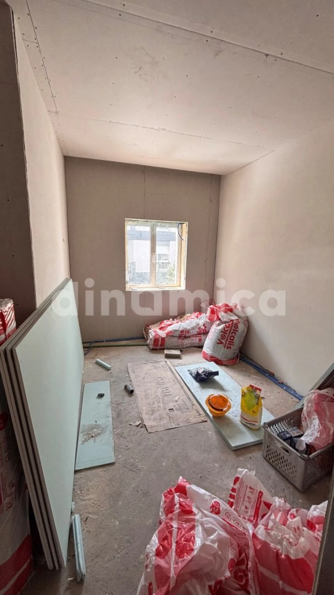 Apartamento T5 para Venda em Antas e Abade de Vermoim Foto 7