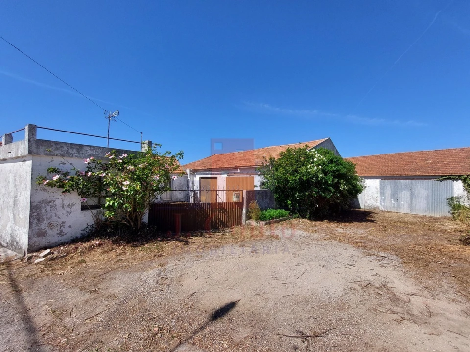 Moradia T3 para Venda em Barrio Foto 3