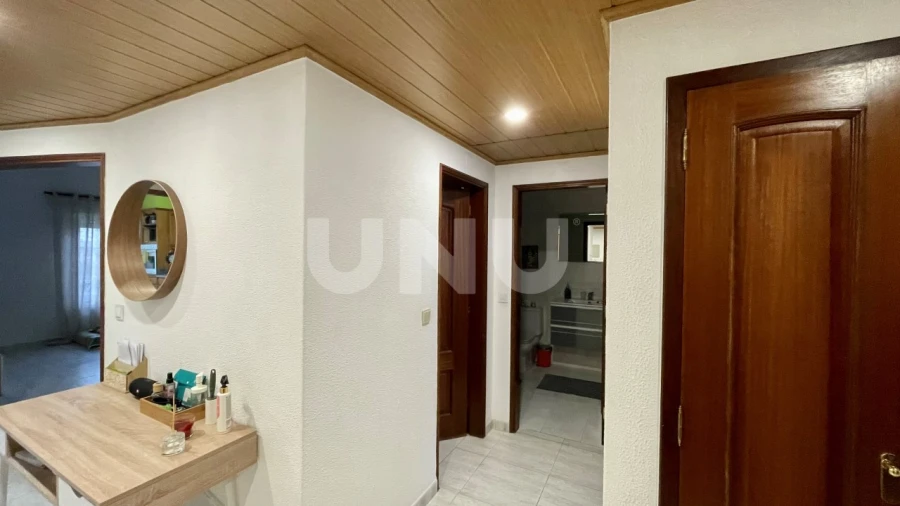 Apartamento T3 para Venda em Seixal, Arrentela e Aldeia de Paio Pires Foto 2