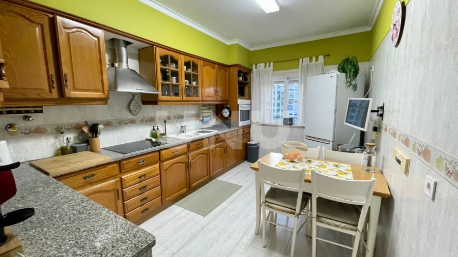 Apartamento T3 para Venda em Seixal, Arrentela e Aldeia de Paio Pires Foto 7