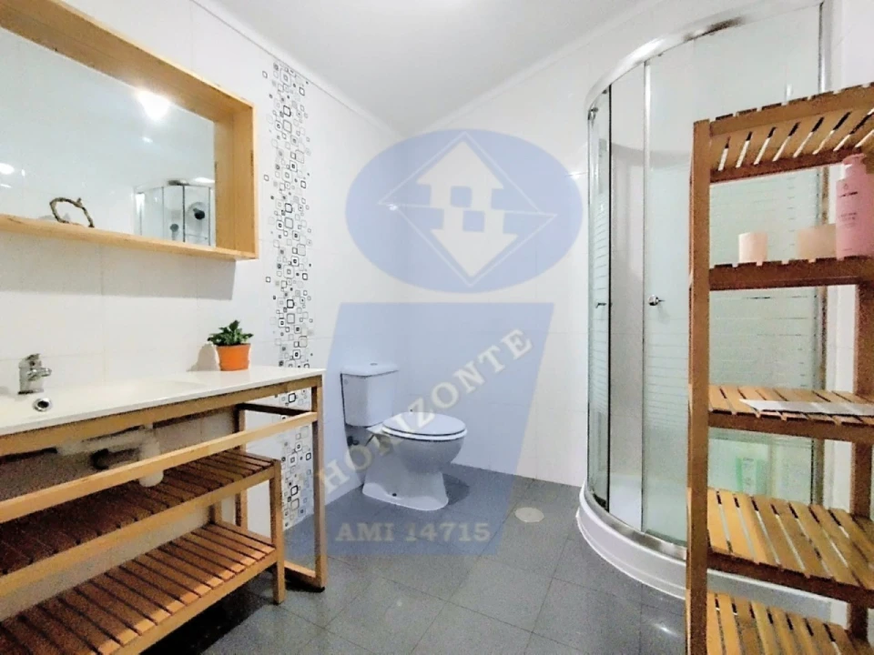 Moradia T2 para Arrendamento em Covões e Camarneira Foto 3