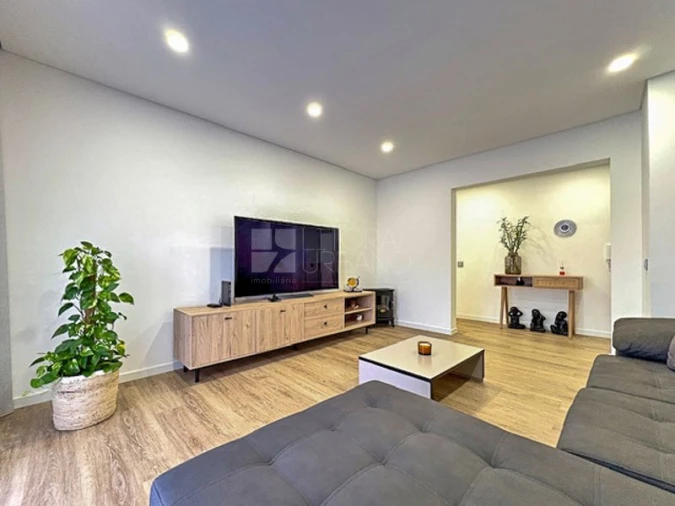 Apartamento T3 para Venda em Esmoriz Foto 5