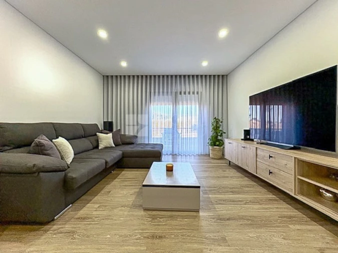 Apartamento T3 para Venda em Esmoriz Foto 2