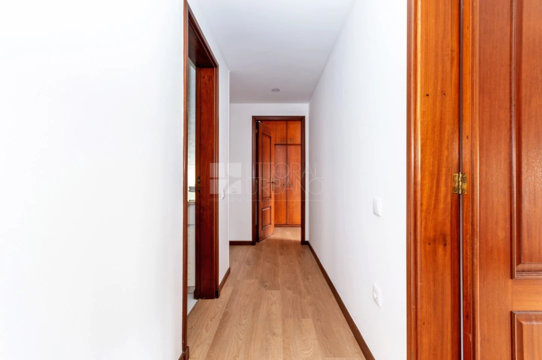 Apartamento T3 para Venda em Esmoriz Foto 23