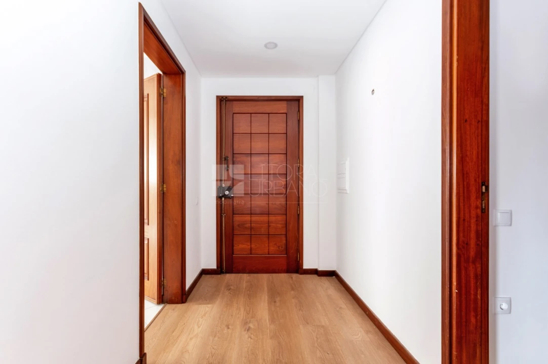 Apartamento T3 para Venda em Esmoriz Foto 24