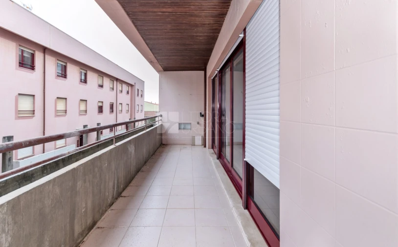 Apartamento T3 para Venda em Esmoriz Foto 4