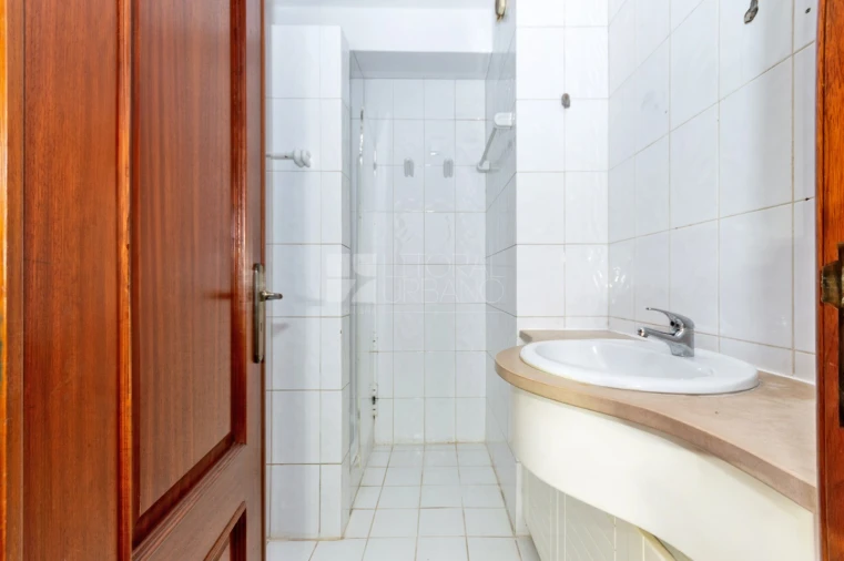 Apartamento T3 para Venda em Esmoriz Foto 12