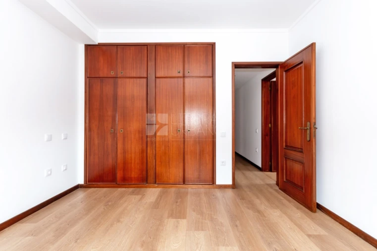 Apartamento T3 para Venda em Esmoriz Foto 22