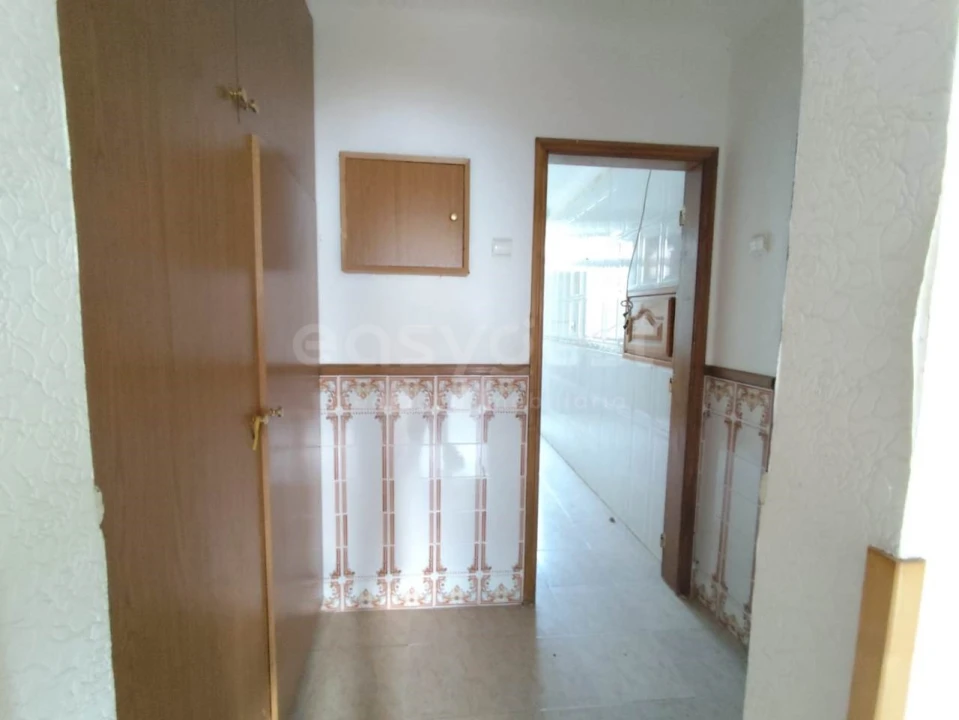 Apartamento T2 para Venda em Benfica Foto 13