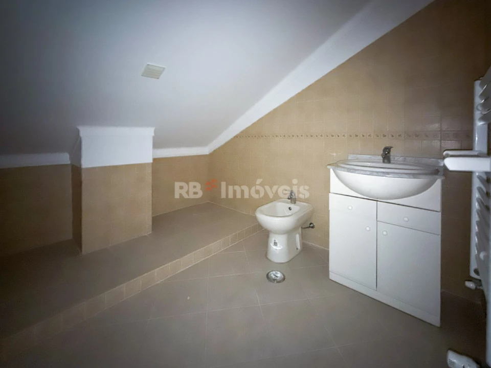 Apartamento T3 para Venda em São João Baptista Foto 9