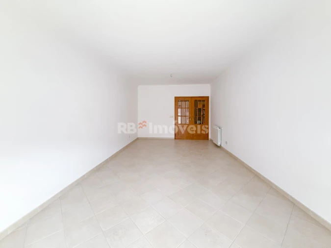 Apartamento T3 para Venda em São João Baptista Foto 3