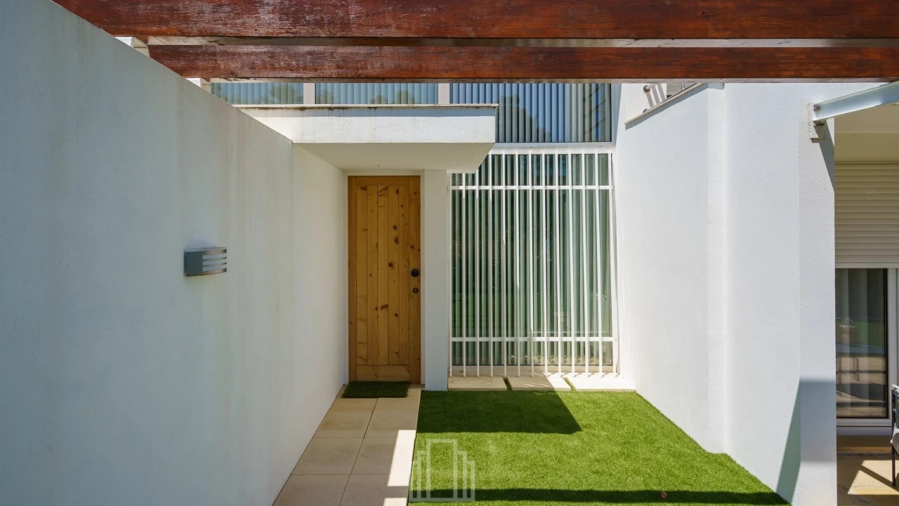 Moradia T3 para Venda em Esmoriz Foto 5