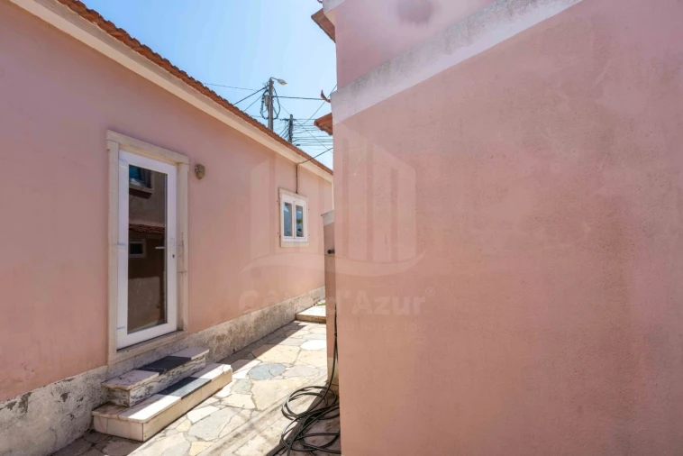 Moradia T3 para Venda em Santa Maria e São Miguel, São Martinho, São Pedro Penaferrim Foto 11