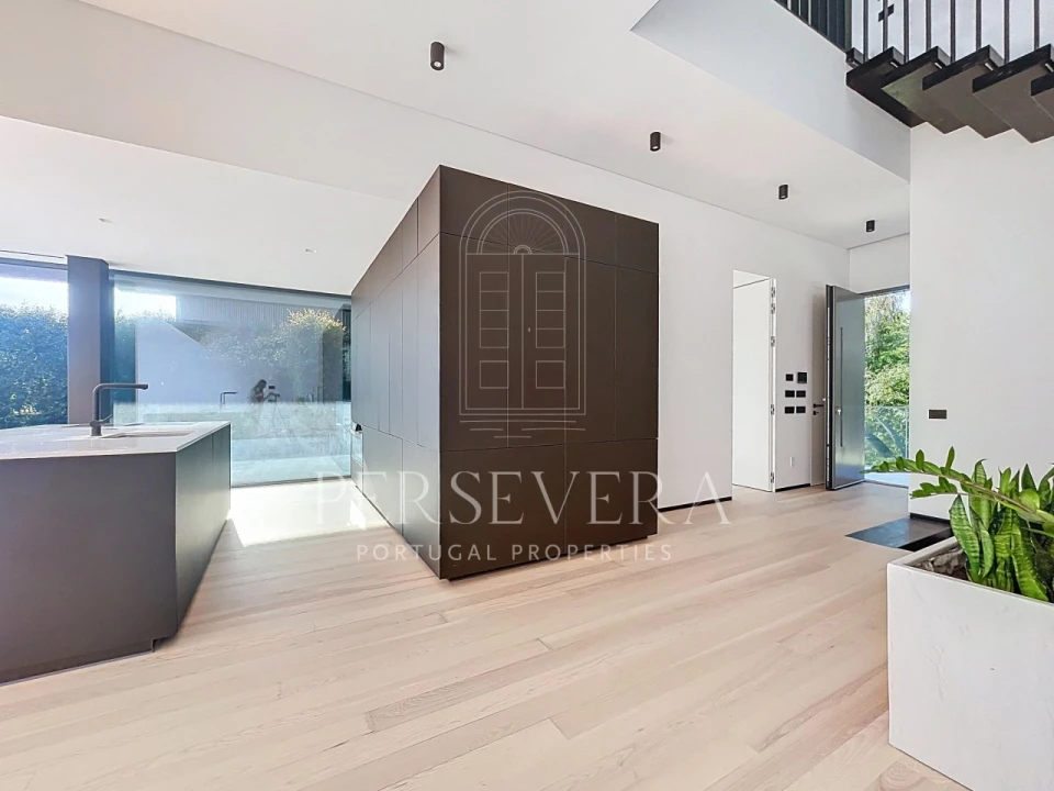 Moradia T5 para Venda em Alcabideche Foto 9