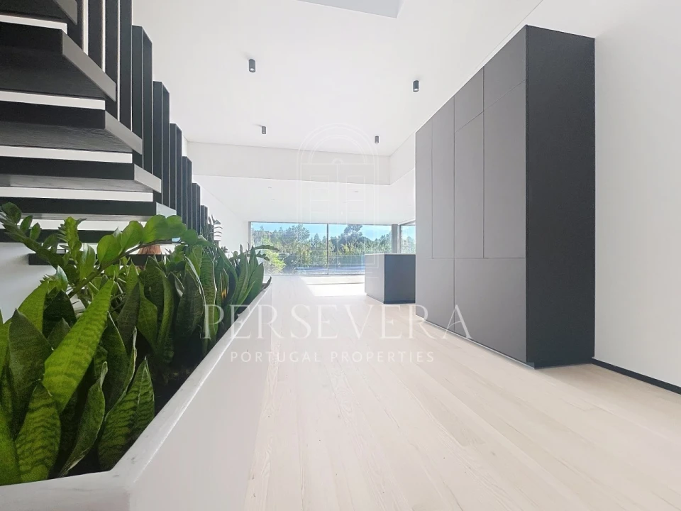 Moradia T5 para Venda em Alcabideche Foto 4