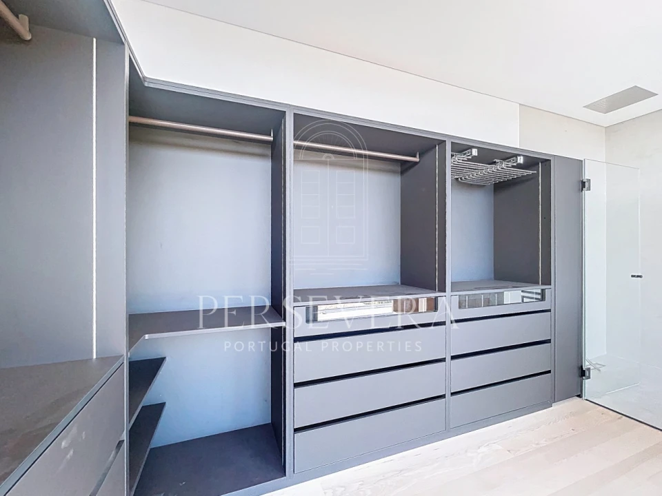 Moradia T5 para Venda em Alcabideche Foto 26