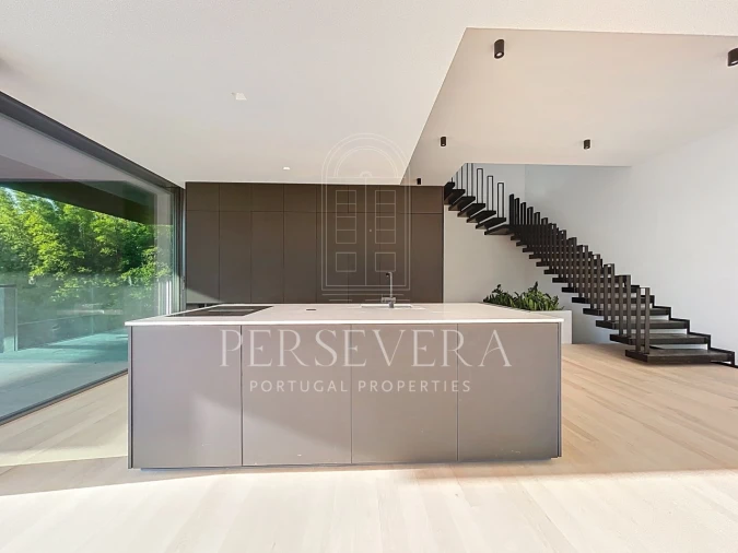 Moradia T5 para Venda em Alcabideche Foto 10