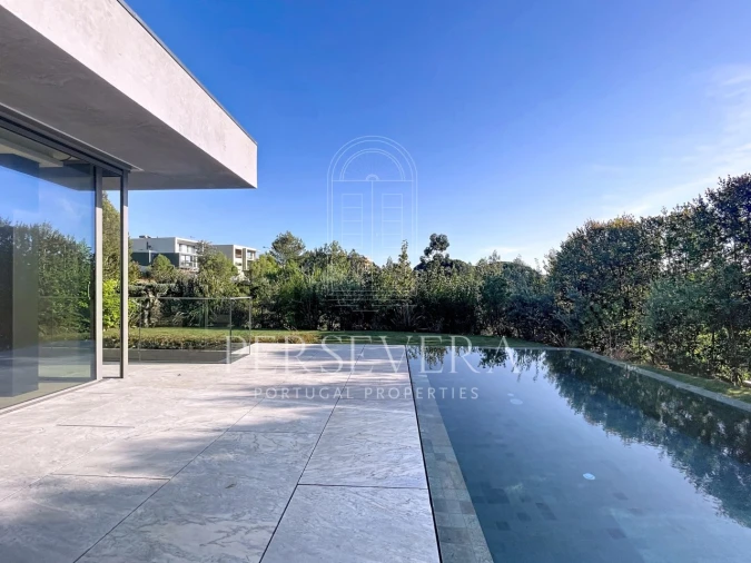 Moradia T5 para Venda em Alcabideche Foto 36