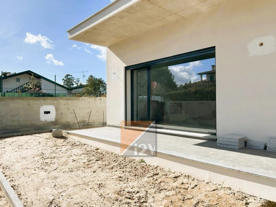 Moradia T3 para Venda em Leiria, Pousos, Barreira e Cortes Foto 4