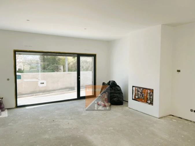 Moradia T3 para Venda em Leiria, Pousos, Barreira e Cortes Foto 11