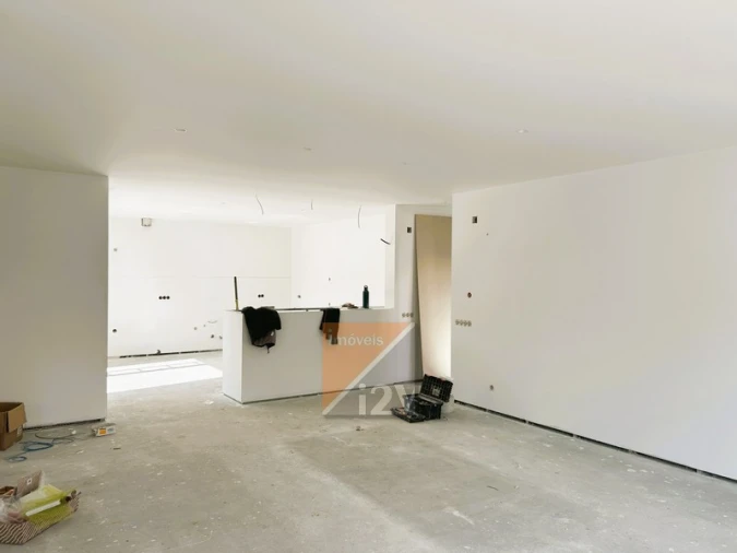 Moradia T3 para Venda em Leiria, Pousos, Barreira e Cortes Foto 12