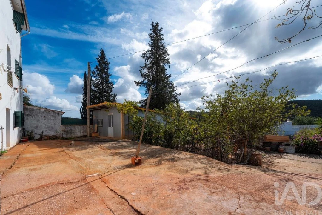 Moradia T12 para Venda em Alte Foto 31