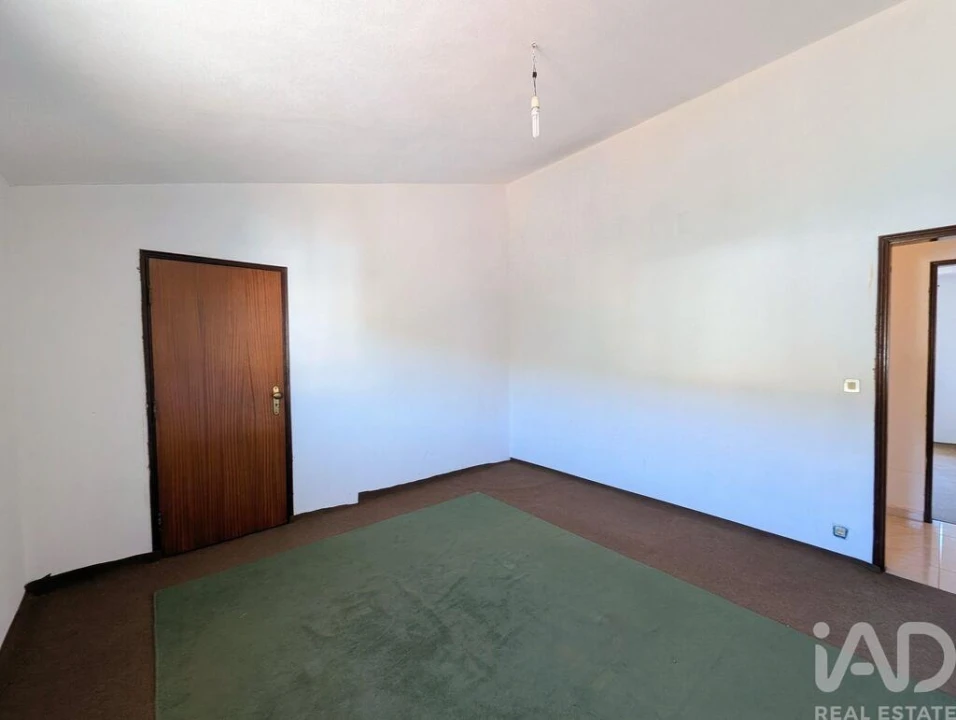 Moradia T12 para Venda em Alte Foto 24