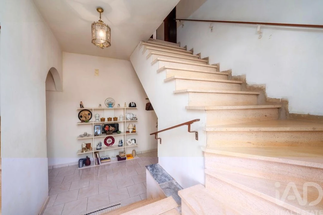 Moradia T12 para Venda em Alte Foto 26