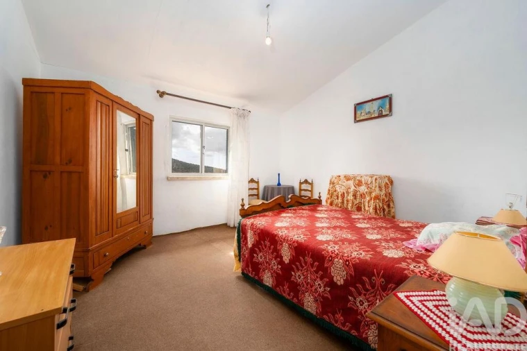 Moradia T12 para Venda em Alte Foto 21