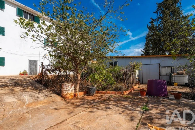 Moradia T12 para Venda em Alte Foto 30