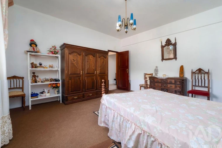 Moradia T12 para Venda em Alte Foto 12