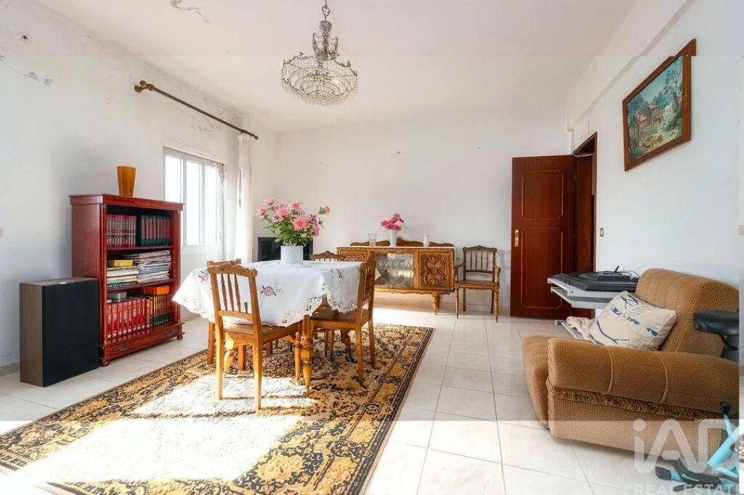 Moradia T12 para Venda em Alte Foto 15