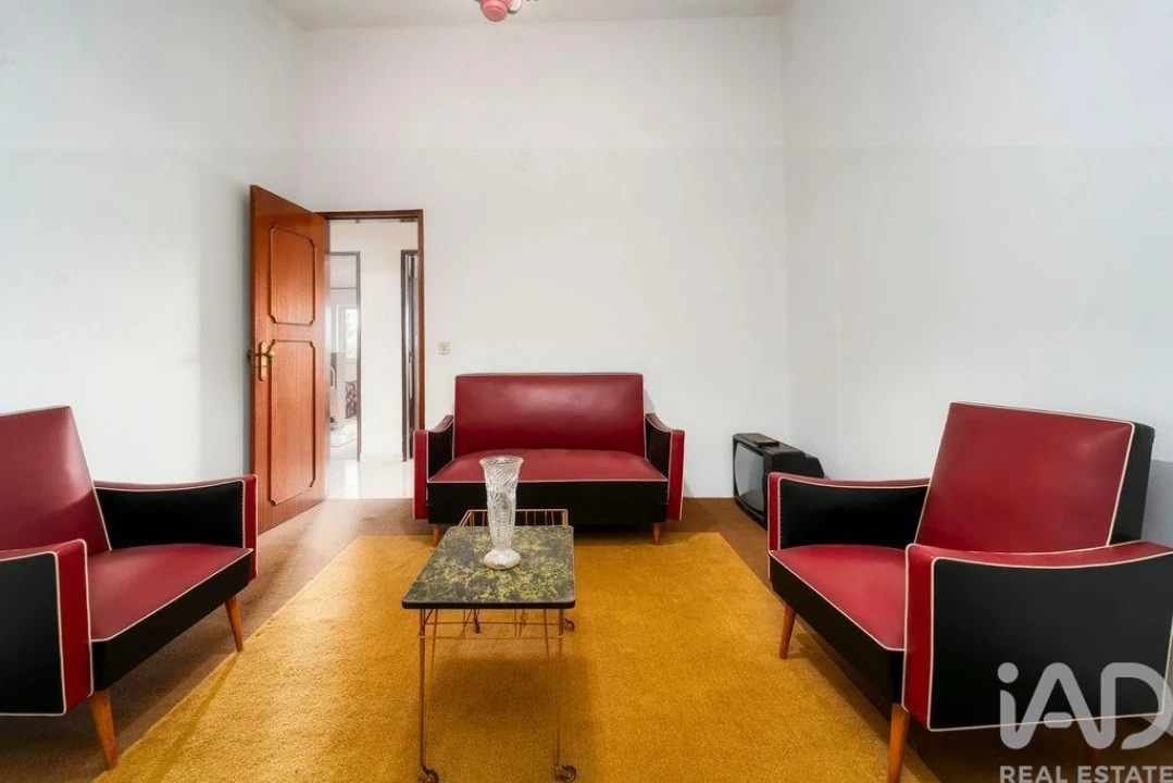 Moradia T12 para Venda em Alte Foto 17