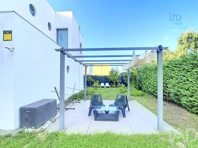 Moradia T3 para Venda em Quinta do Anjo Foto 37