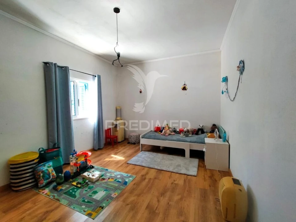 Moradia T3 para Venda em Azoia de Cima e Tremês Foto 17