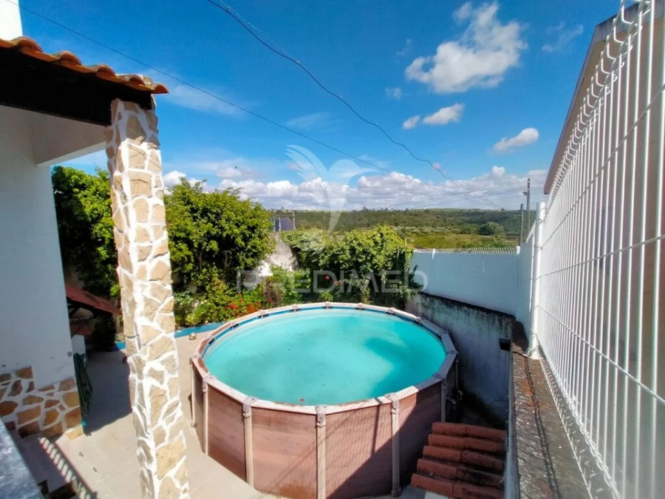 Moradia T3 para Venda em Azoia de Cima e Tremês Foto 5