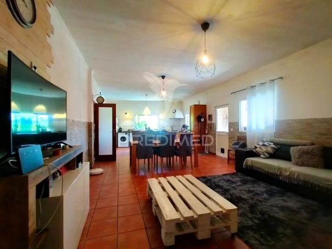 Moradia T3 para Venda em Azoia de Cima e Tremês Foto 10